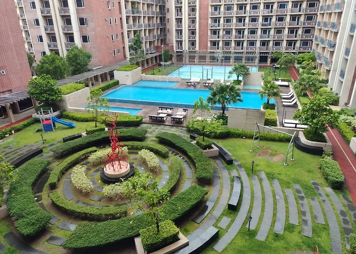Free Pool Access Near Moa Ws318