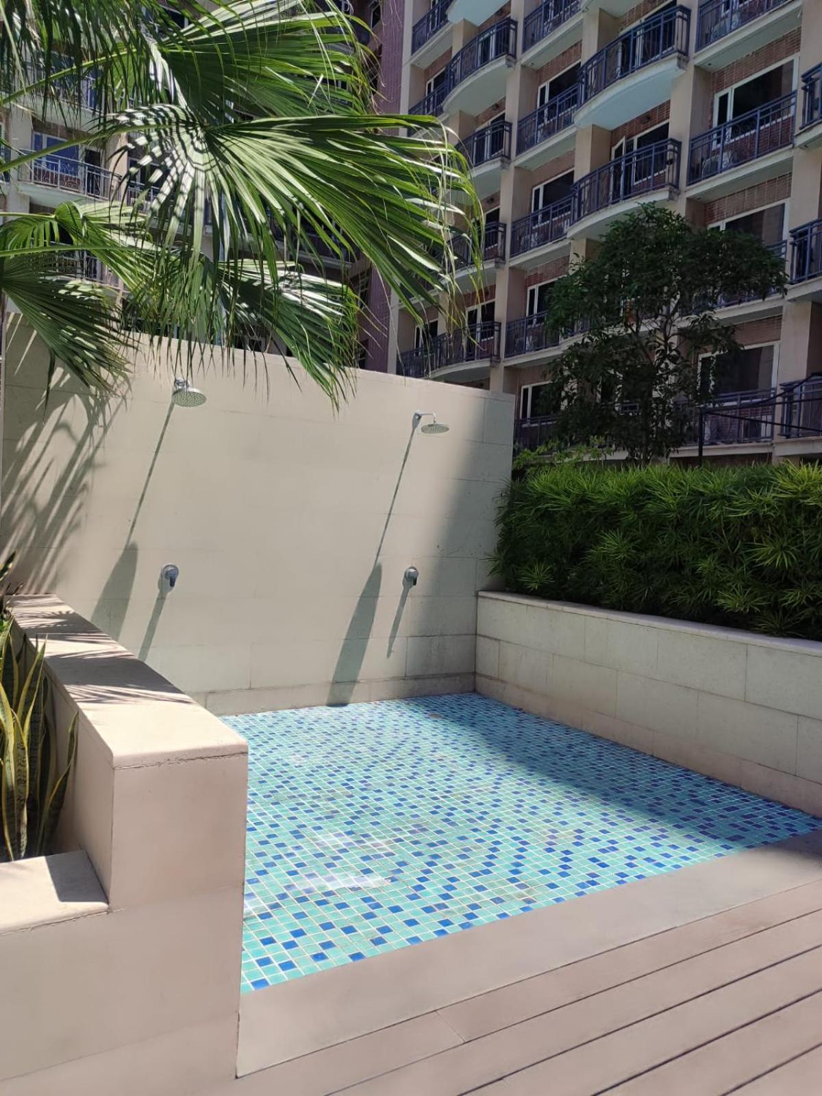 Free Pool Access Near Moa Ws318 * Manila