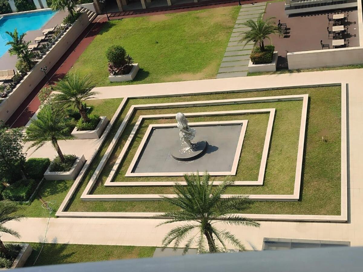 Free Pool Access Near Moa Ws318